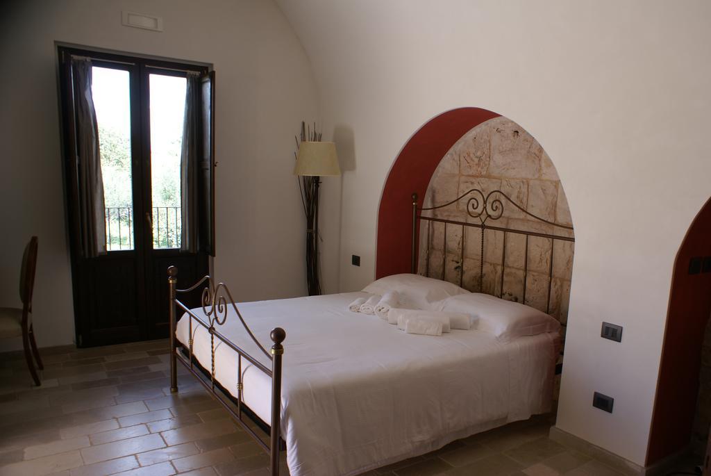 הוילה אלטאמורה Agriturismo Mura מראה חיצוני תמונה